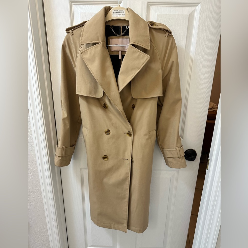 Trench coat-BCBG